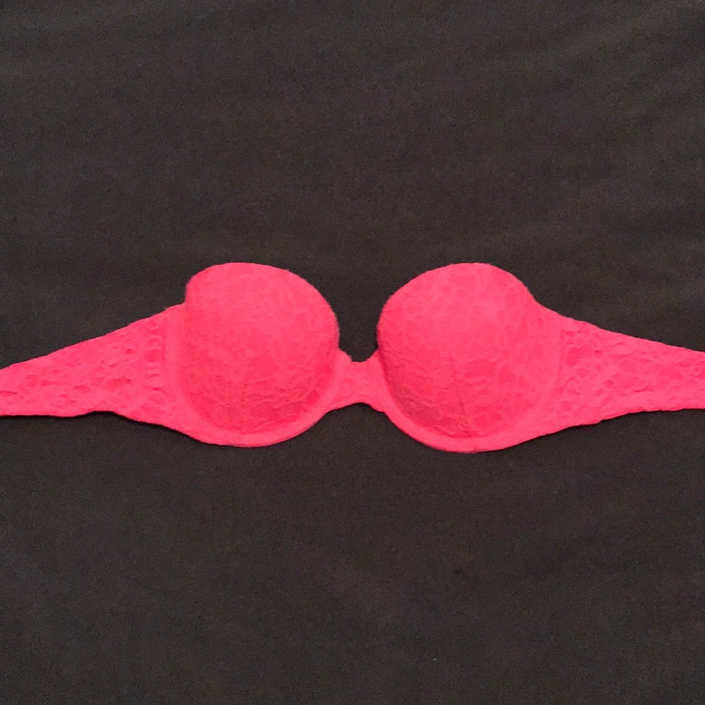 VS strapless bra
